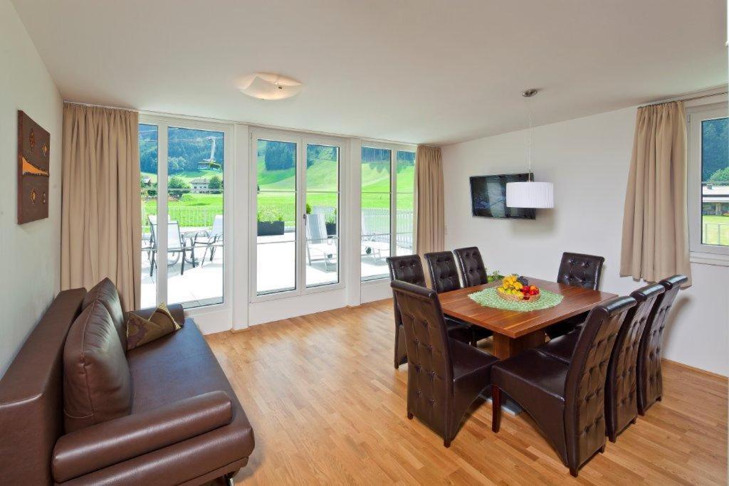 Apart Mountain Lodge Mayrhofen Quarto foto